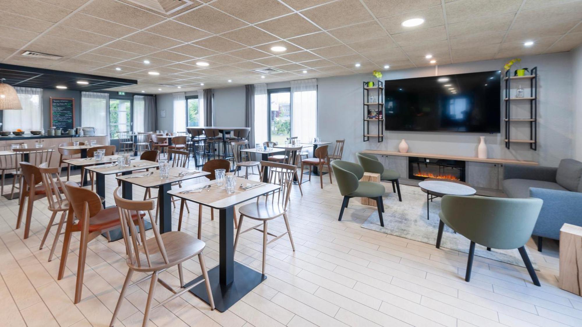 Hotel Campanile Bordeaux Est - Artigues Zewnętrze zdjęcie